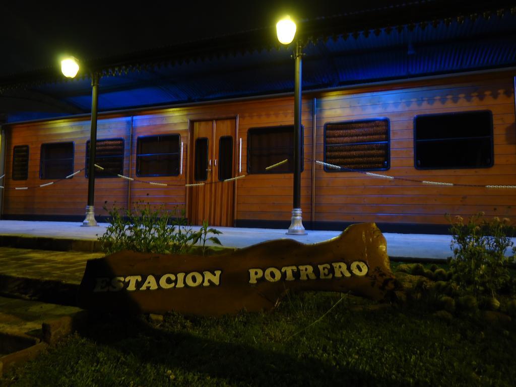 Estacion Potrero Cabanas Y Habitaciones Potrero de los Funes Exteriör bild